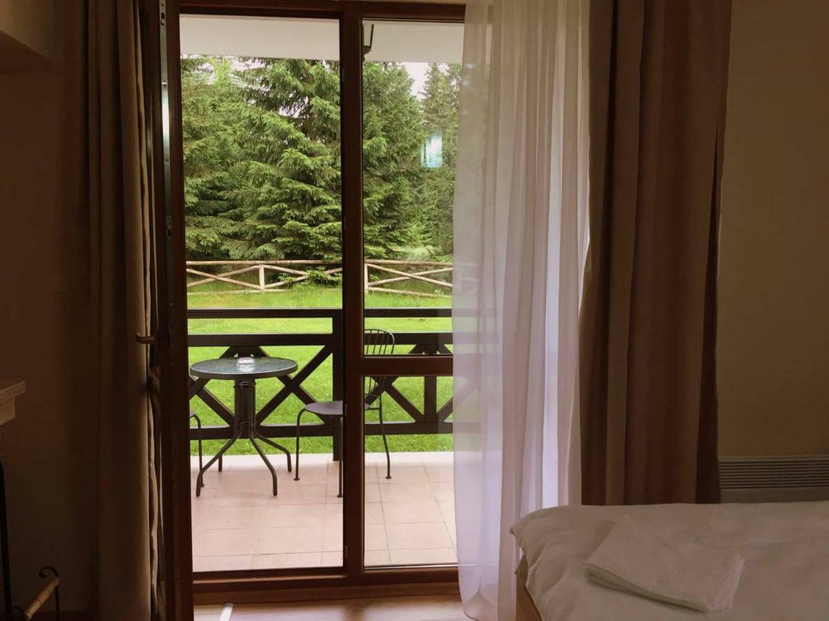 Northstar Ski Apartment In Mountain Lake Hotel Pamporowo Zewnętrze zdjęcie